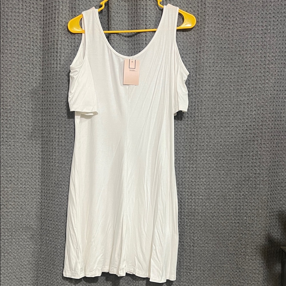 Elegant White Dress